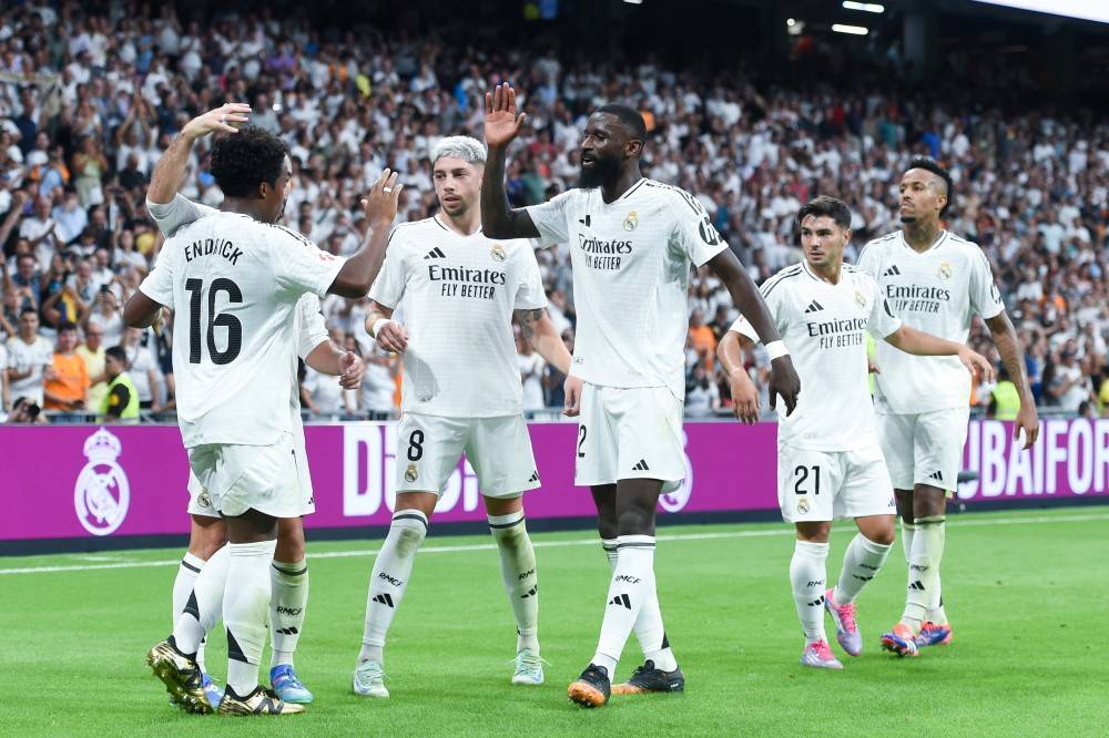 容中国队防 容中国队防