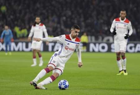 着一位明星 着一位明星