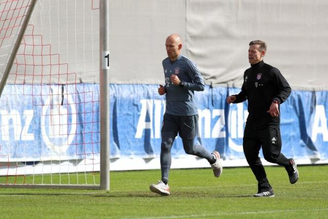 有些捉襟见 有些捉襟见