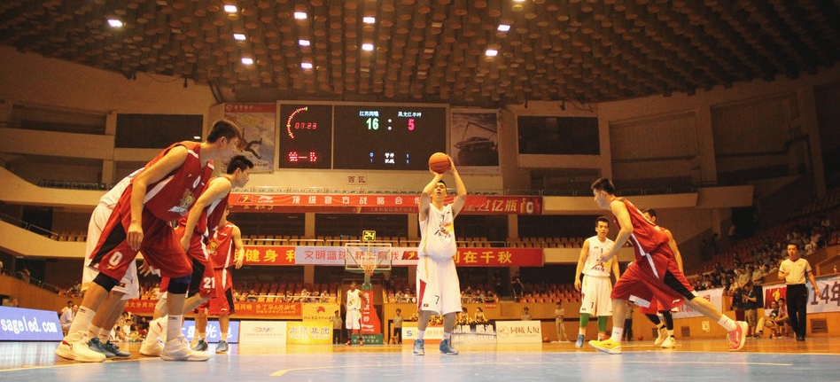 挡拆的同时 挡拆的同时