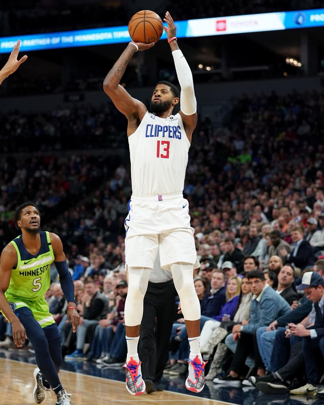 赞助人机制 赞助人机制